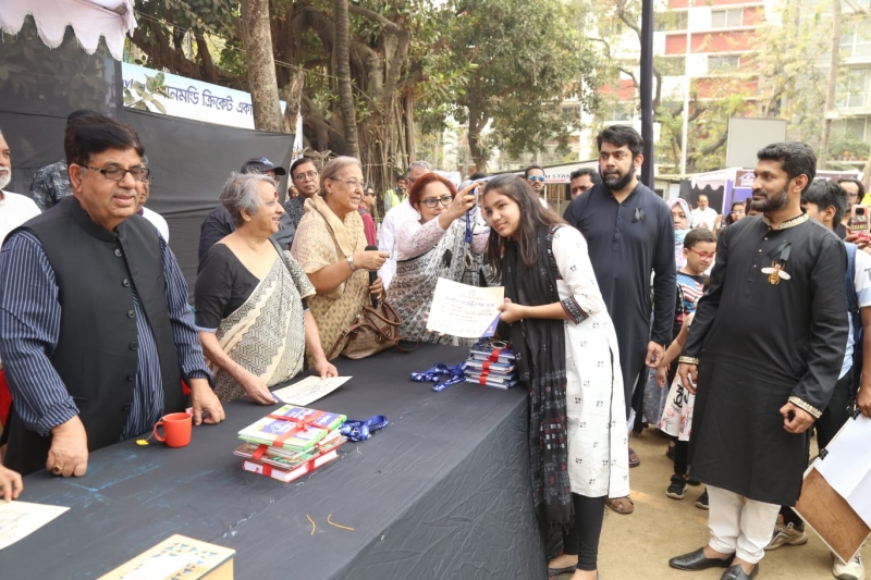 মাতৃভাষা দিবসে ধানমন্ডি সোসাইটির চিত্রাঙ্কন প্রতিযোগিতা