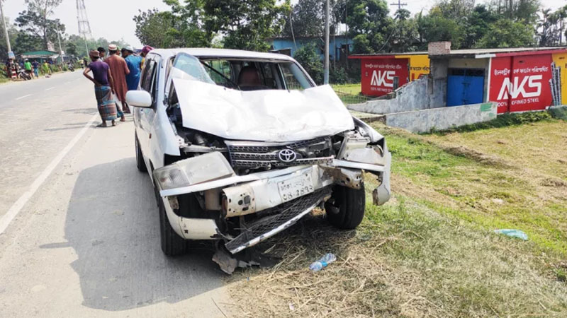 নবীগঞ্জে সিএনজি ও প্রাইভেট সংঘর্ষে নিহত ৩ 