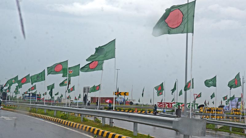 শিগগিরই উদ্বোধন দক্ষিণ এশিয়ায় প্রথম টানেল, বর্ণিল সাজে দুই প্রান্ত 