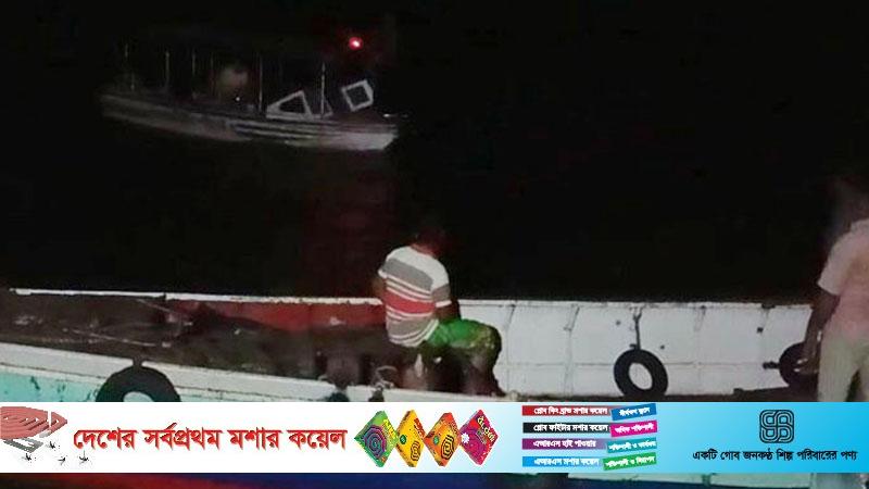 মেঘনা নদীতে বাল্কহেড ও স্পিডবোট সংঘর্ষে নিহত ২