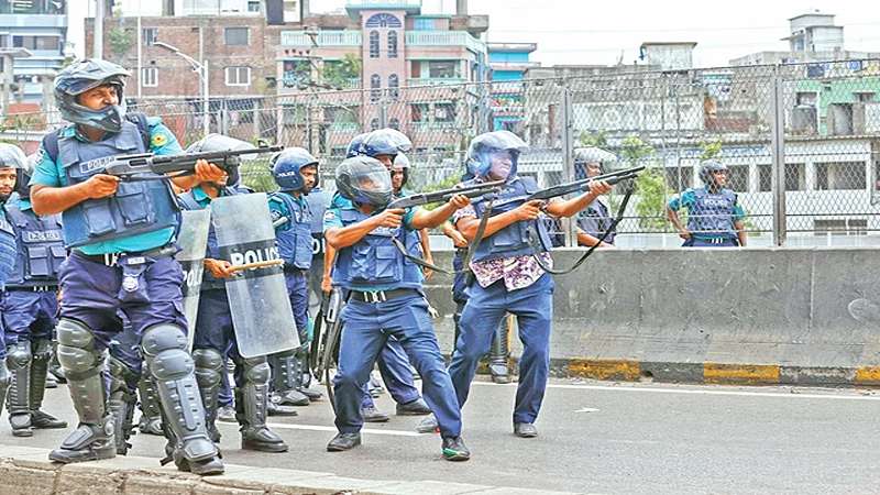 রাজনৈতিক হস্তক্ষেপ বন্ধ চায় পুলিশ