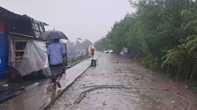 বাগেরহাটে বৃষ্টি ও দমকা হাওয়া, উপকূলে উদ্বেগ