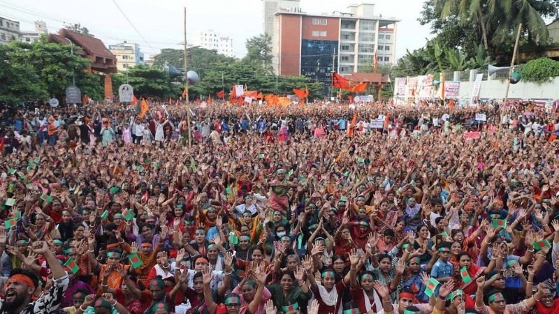 এবার ৮ দফা দাবি বাস্তবায়ন না হলে ঢাকায় কঠোর কর্মসূচির হুঁশিয়ারি হিন্দু নেতাদের