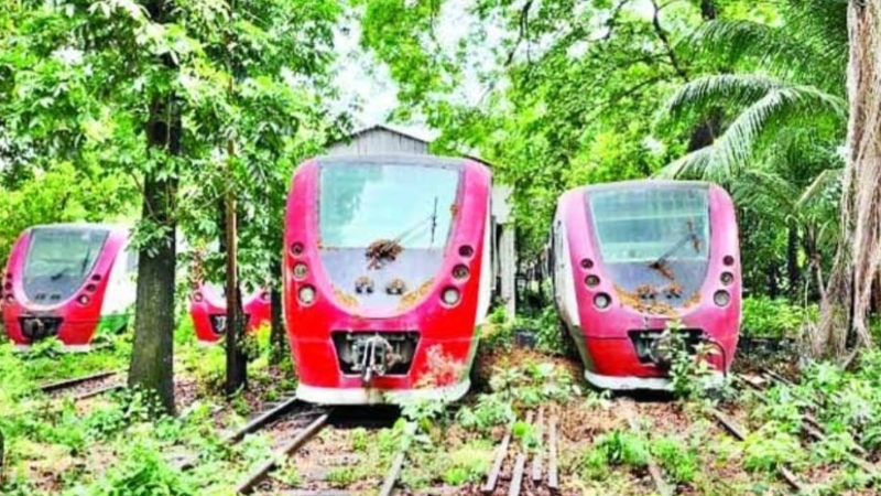 চট্রগ্রাম -নাজিরহাট লাইনে ডেমু  চলাচল এখনো বন্ধ