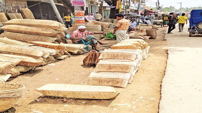 ঝিনাইগাতীর হাটবাজারে চাঁই বিক্রির ধুম