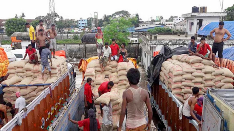 ২ বছর পর বেনাপোল দিয়ে চাল আমদানি শুরু