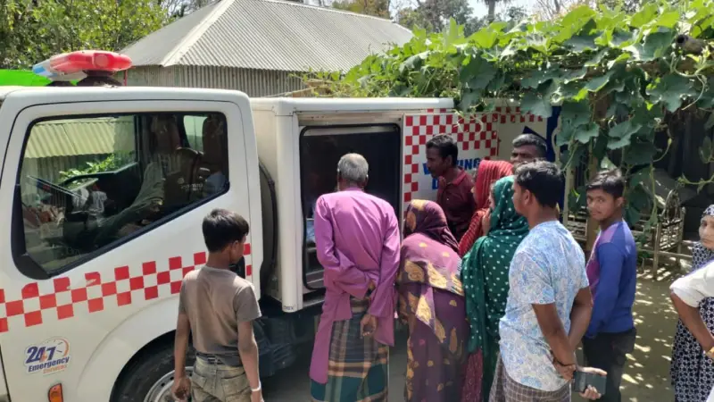 জেলে থাকা বাবার অপেক্ষায় বাড়ির উঠানে ছেলের লাশ