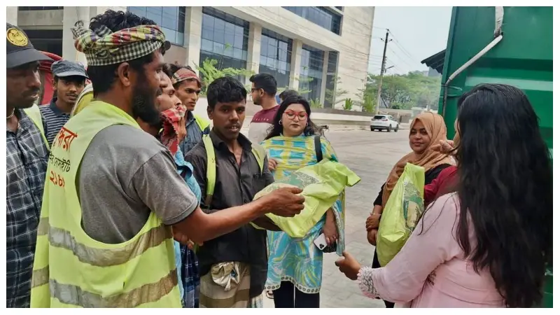 সুবিধাবঞ্চিতদের বসুন্ধরা নেইবারহুডের ঈদ উপহার