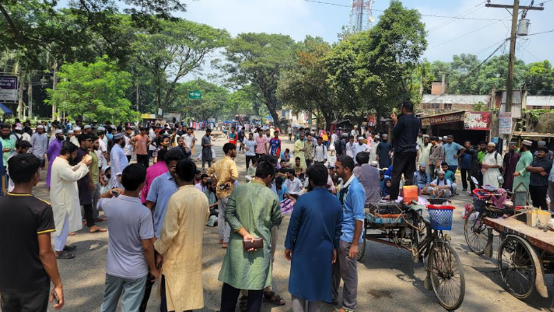 প্রজ্ঞাপন না হওয়া পর্যন্ত মহাসড়ক ছাড়বেন না ইবি শিক্ষার্থীরা