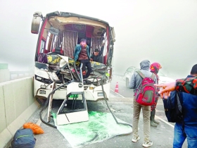 ঢাকা-ভাঙ্গা এক্সপ্রেসওয়েতে এক ঘণ্টায় ১১ দুর্ঘটনা নিহত ১, আহত ১২