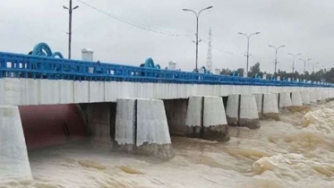 তিস্তার পানি বিপৎসীমার কাছাকাছি, নিম্নাঞ্চল প্লাবিত