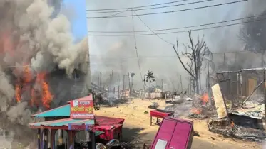 ভয়াবহ অগ্নিকাণ্ডে জ্বলছে সাজেক,  নিয়ন্ত্রণে সেনাবাহিনী-ফায়ার সার্ভিস