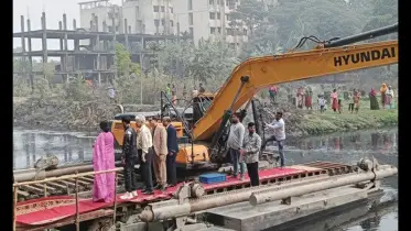 খাল খনন করতে লাল গালিচায় উপদেষ্টারা