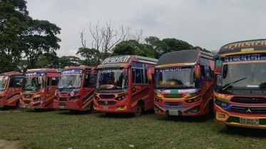 জাবি শিক্ষার্থীকে মারধর, রাজধানী পরিবহনের ২৪ বাস আটক