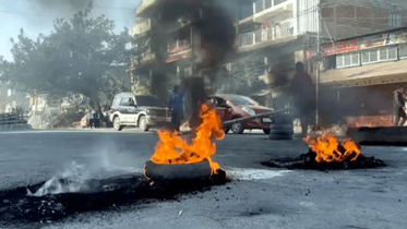  ২ মন্ত্রী ও ৩ এমপির বাড়িতে হামলা 