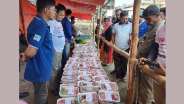 কৃষক বাজারে সহনীয় দামে গরুর মাংস