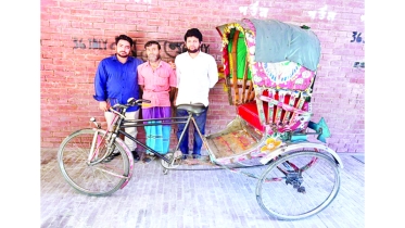 গোলাম নাফিজের দেহ বহনকারী সেই রিক্সা গণভবনের স্মৃতি জাদুঘরে