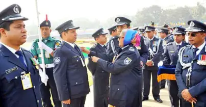 ভোট ডাকাতি ও বিএনপিকে পেটালেই পদক - প্রমোশন