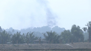 রাখাইনে আবারো বিস্ফোরণ, কাটছে না সীমান্তবাসীর আতঙ্ক