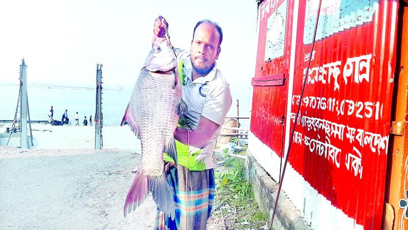 এক কাতলের দাম ১৬ হাজার ৯শ’ টাকা