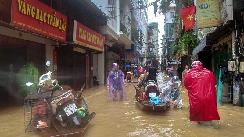 টাইফুনের আঘাতে ভিয়েতনামে মৃত্যু বেড়ে ১৪৩