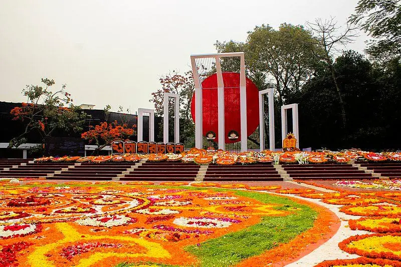 স্বাধীন বাংলাদেশের প্রথম একুশে ফেব্রুয়ারি যেমন ছিল