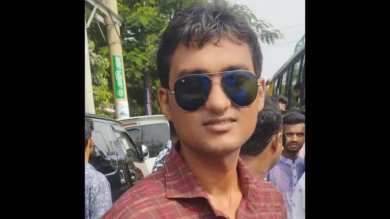 নিষিদ্ধ ছাত্রলীগ নেতাকে আটক করে পুলিশে দিল ছাত্রদল