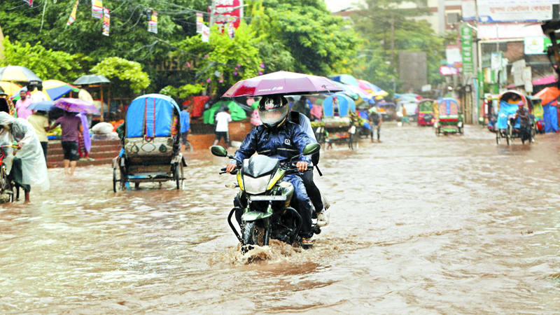 টানা বৃষ্টিতে স্থবির জনজীবন