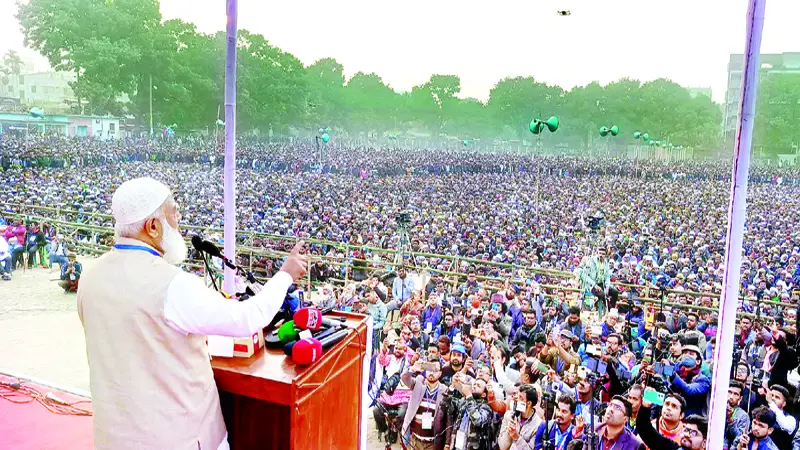 বুক পেতে যারা জীবন দিতে পেরেছে তাদের হাতে দেশ নিরাপদ থাকবে