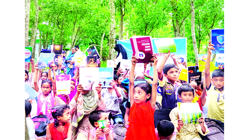 সুবিধাবঞ্চিত শিশুদের পাশে লুমিনারি