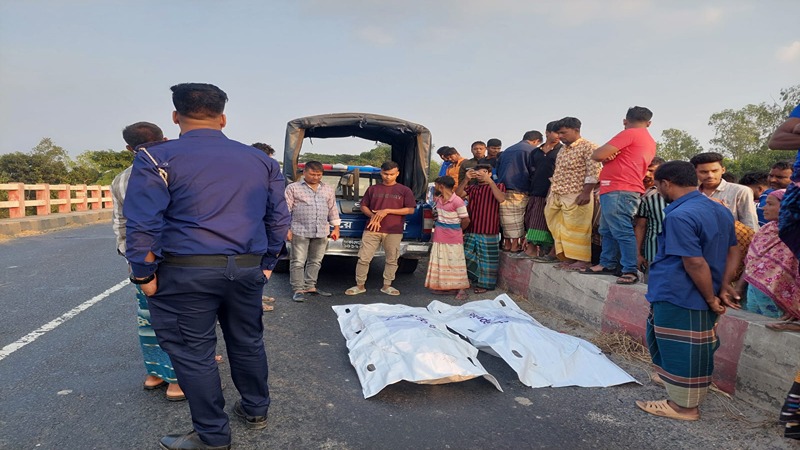 নাটোরে সড়ক দূর্ঘটনায় দুই মোটরসাইকেল আরোহী নিহত