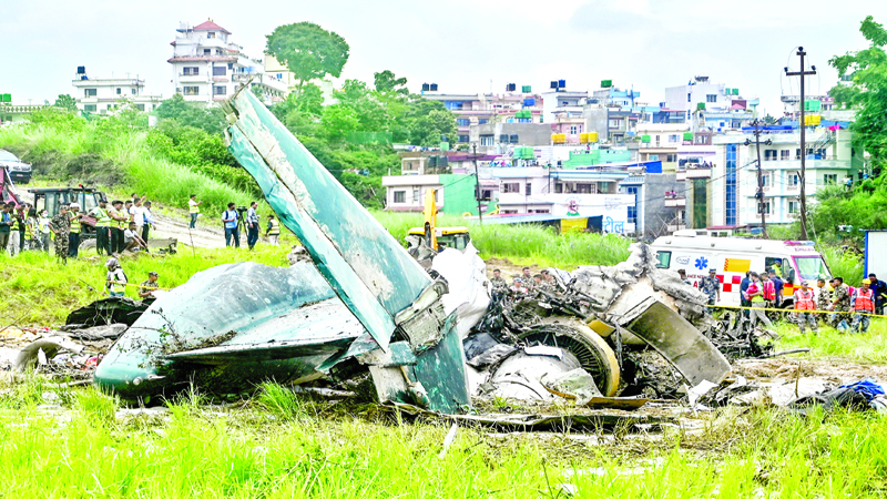 কাঠমান্ডুতে বিমান বিধ্বস্ত হয়ে নিহত ১৮