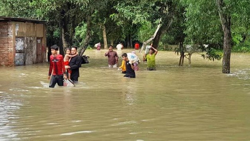 ভয়াবহ বন্যায় এখন পর্যন্ত ১৩ জনের প্রাণহানি