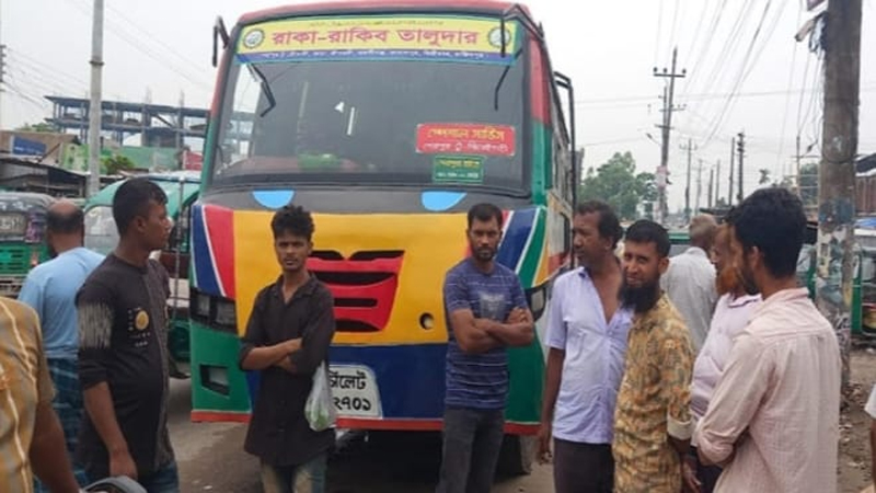 একযুগ পর শেরপুর-ঝিনাইগাতী রুটে আবারো লোকাল বাস চালু