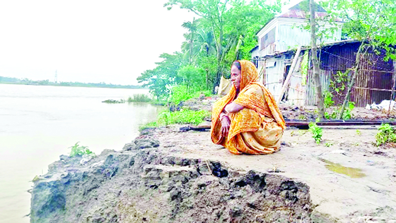 কালনী-কুশিয়ারা তীরের বাসিন্দারা ভাঙন আতঙ্কে