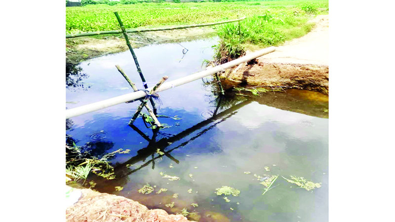 মাধবপুরে বন্যায় গ্রামীণ অবকাঠামোর ব্যাপক ক্ষতি