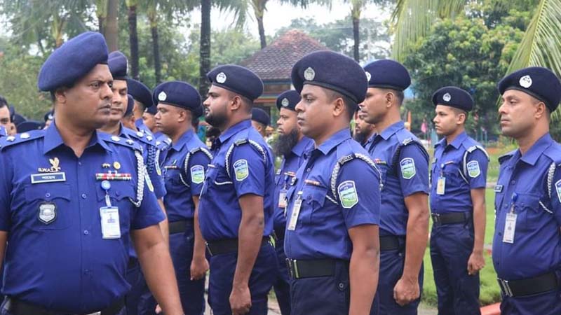 পুলিশের ক্যাডেট সাব-ইন্সপেক্টর পদের (পিইটি) পরীক্ষার সময়সূচি প্রকাশ