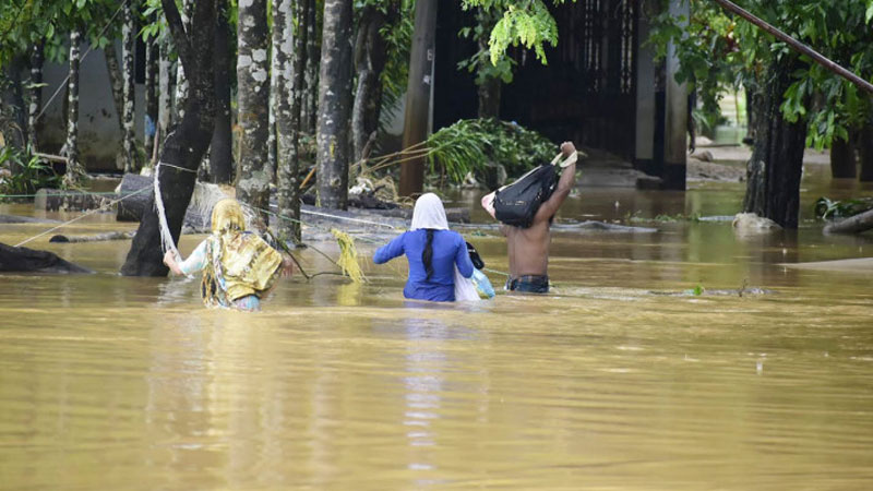 ভয়াবহ বন্যা: সিলেটে পানিবন্দি ৫ লাখ ৩৩ হাজার মানুষ