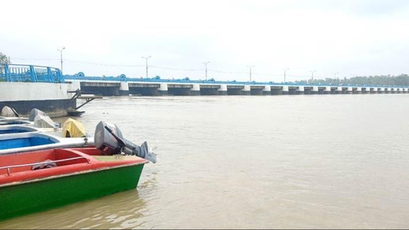 তিস্তাপাড়ে আপাতত বন্যার শঙ্কা নেই, পানি বিপৎসীমার নিচে