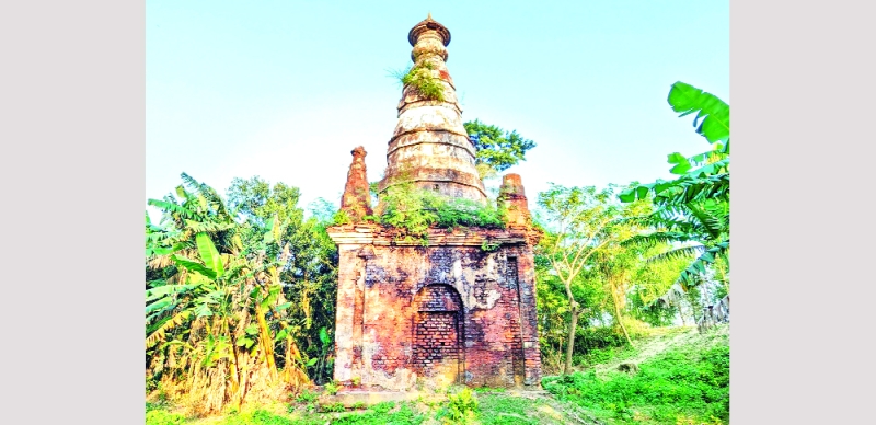 দেড়শ’ বছরের প্রাচীন  এখন বেহাল