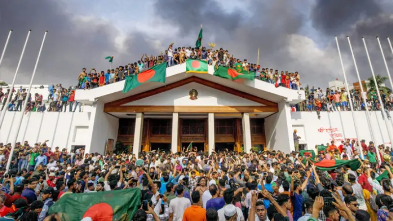 স্বাধীনতার সূচকে সবচেয়ে বেশি উন্নতি হওয়া ৪ দেশের একটি বাংলাদেশ