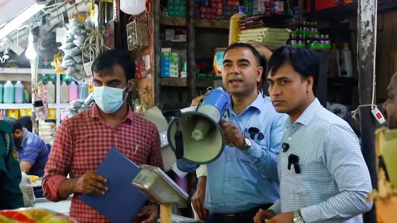 ভোজ্যতেলের বাজারে ভোক্তা অধিকারের অভিযান